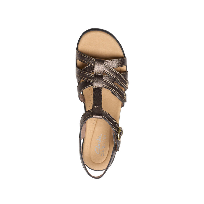 Buy Clarks of England Emily2 Rose online Buy Clarks of England Emily2 Rose online