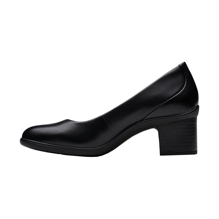 Buy Clarks of England Shaya Poppy online