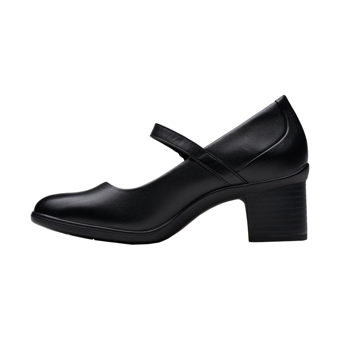 Buy Clarks of England Shaya Jane online