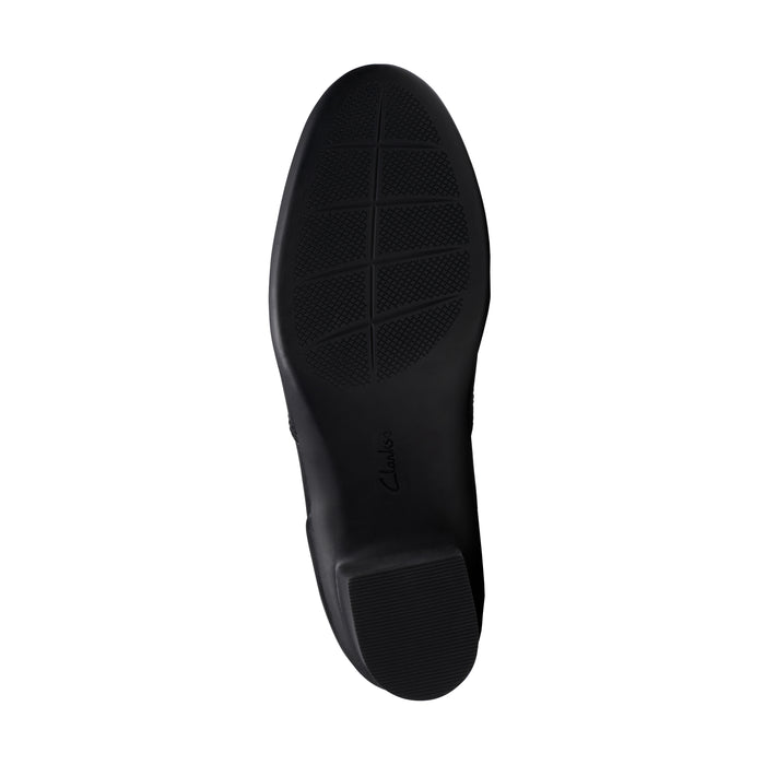 Buy Clarks of England Shaya Tess online