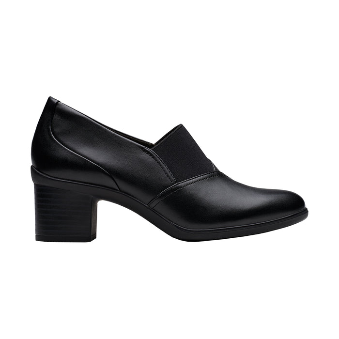 Buy Clarks of England Shaya Tess online