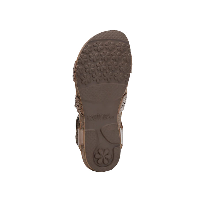Buy AETREX Lilly online