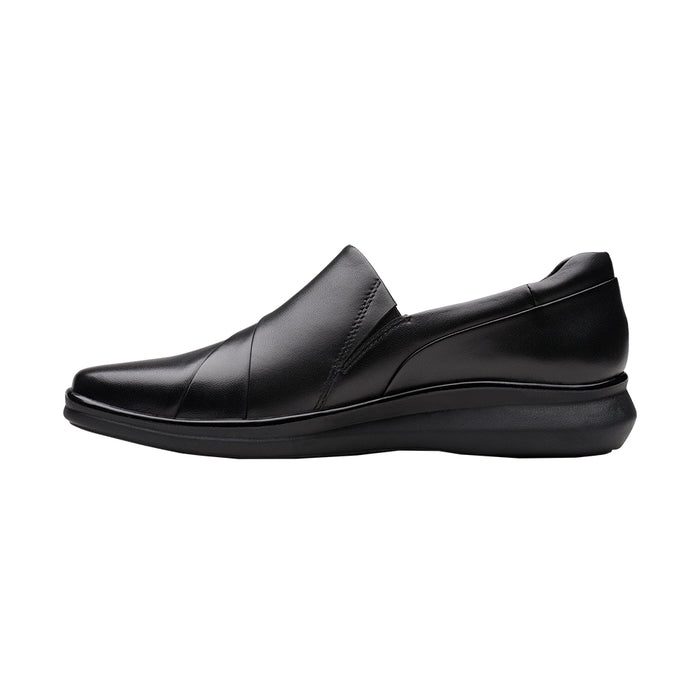 Buy Clarks of England Lynell Step online