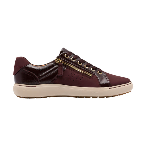 Buy Clarks of England Nalle Zen online