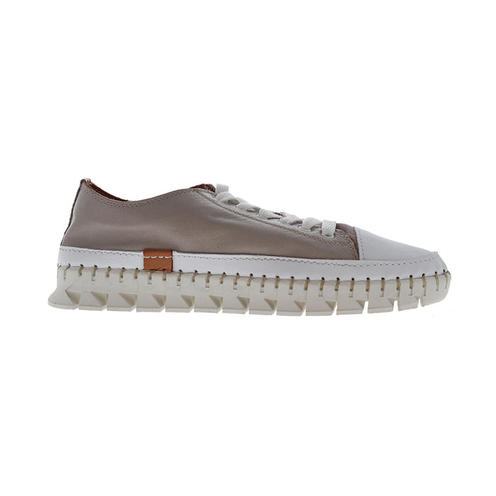 Buy ROAMERS Paris online