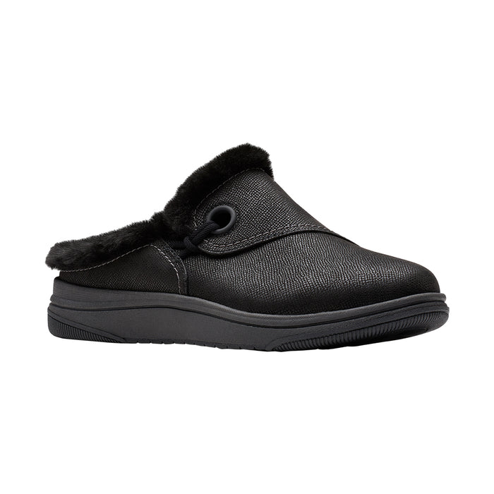 Buy Clarks of England Breeze Myth online