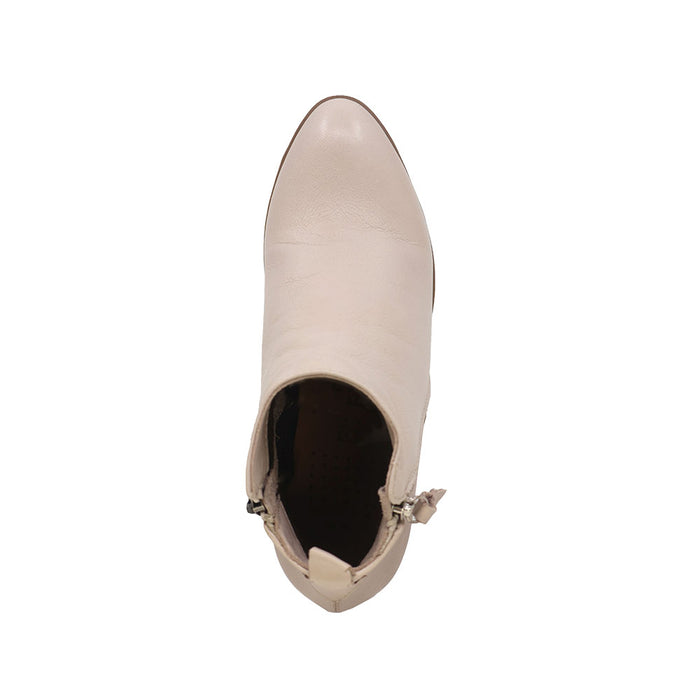 Buy EVERLY CARMEN online