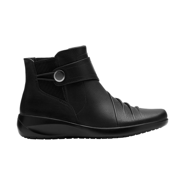 Buy Clarks of England Kaetlyn Sara online