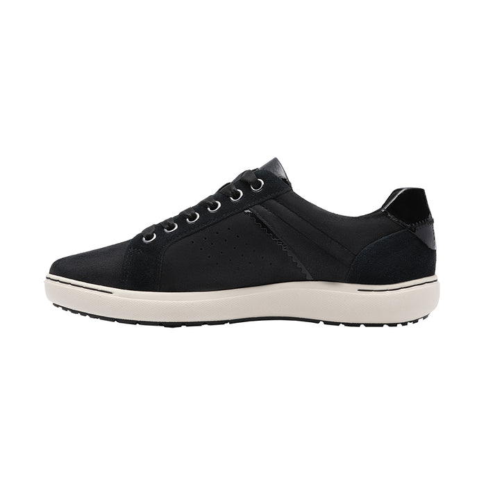 Buy Clarks of England Nalle Zen online