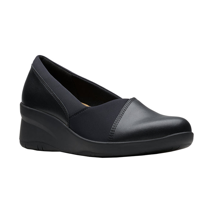 Buy Clarks of England Suttyn Walk online