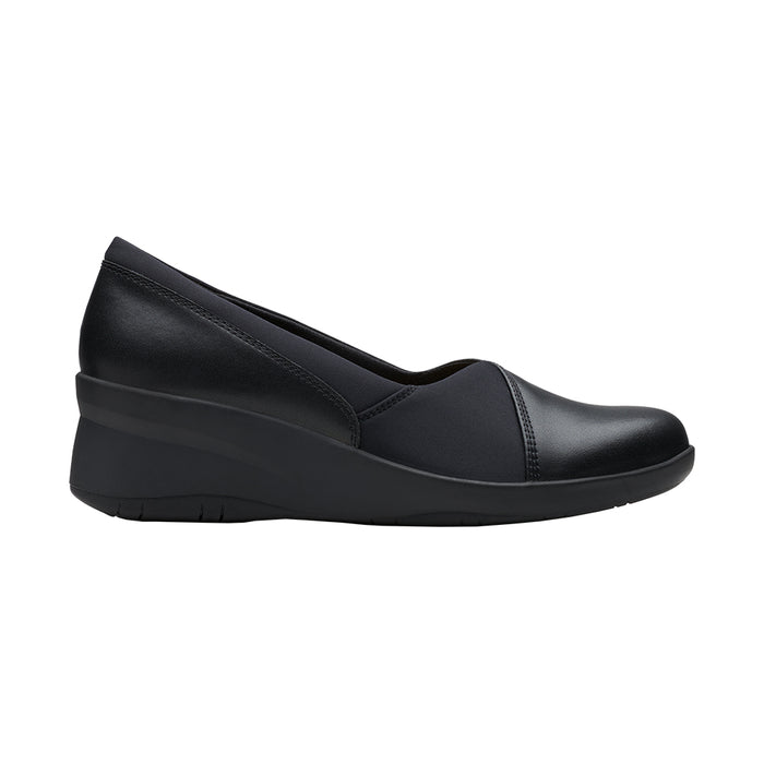Buy Clarks of England Suttyn Walk online