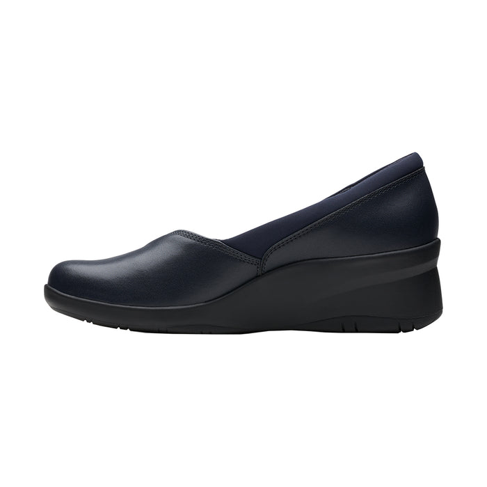 Buy Clarks of England Suttyn Walk online