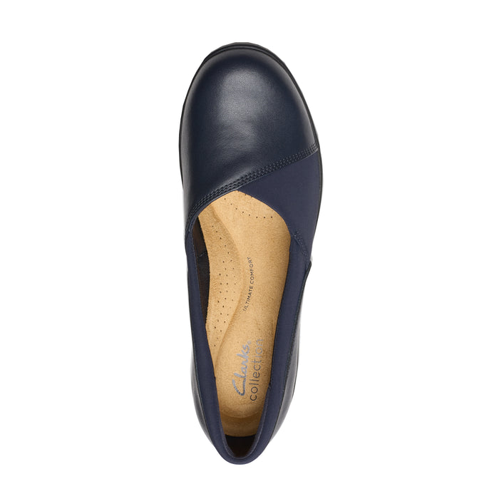 Buy Clarks of England Suttyn Walk online