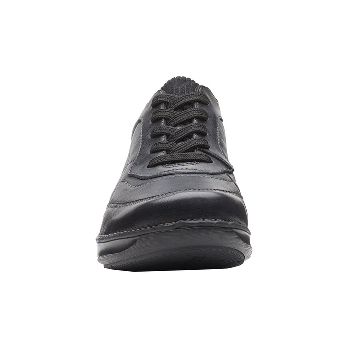 Buy Clarks of England Appley Tie online