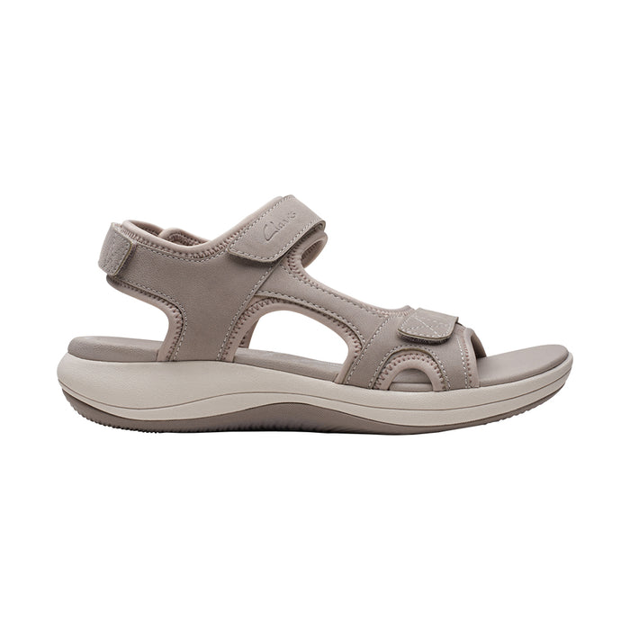 Buy Clarks of England Mira Bay online
